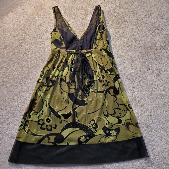 Evening cocktail black-and-marsh dress, deep V-neckline. Size 8 - Picture 3 of 8